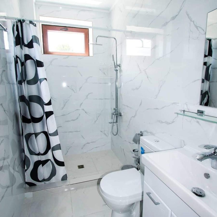 Bayotel Каракол Екстериор снимка