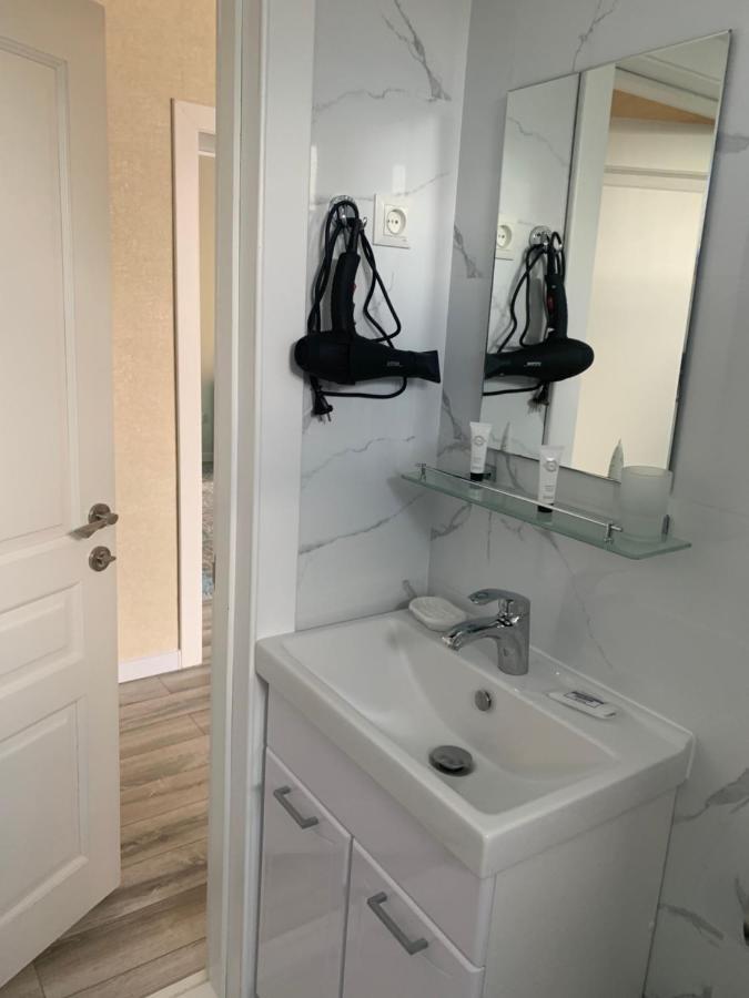 Bayotel Каракол Екстериор снимка